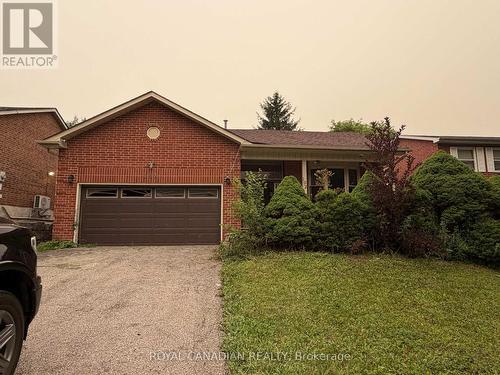 192 HARRISON DRIVE  Newmarket, ON L3Y 6B9