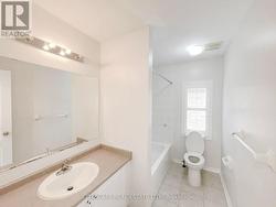 4pc Main Bathroom - 