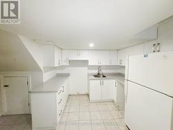 Basement - Kitchen - 