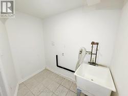 Basement - Laundry area - 