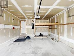 Garage - 