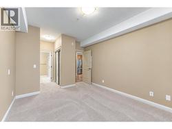 Primary Bedroom - 