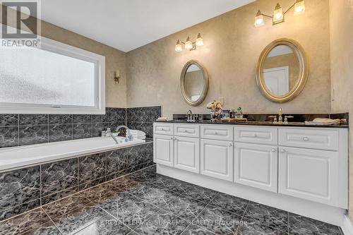 2819 Duncairn Drive, Mississauga, ON 