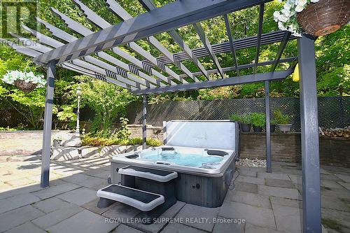 2819 Duncairn Drive, Mississauga, ON 