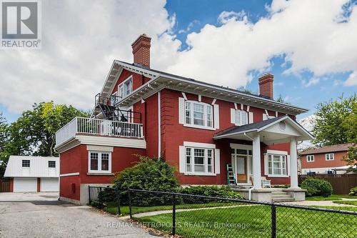 UPPER #2 - 1110 SIMCOE STREET S , Oshawa, Ontario L1H 4L8 3