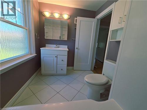 2047 James Street, Burlington, ON 