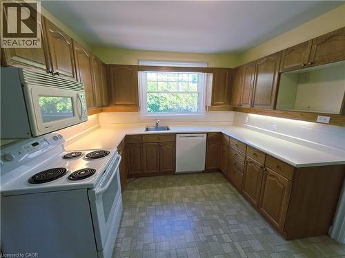 2047 James Street, Burlington, ON 
