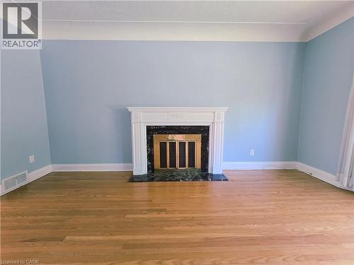 2047 James Street, Burlington, ON 