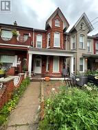 169 GLADSTONE AVENUE Toronto, ON M6J 3L3