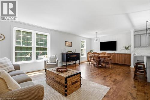 Living room - 72 Crestlynn Crescent, Simcoe, ON 