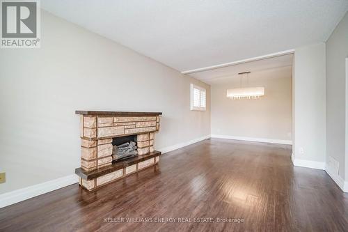 23 DOWNHAM DRIVE , Clarington (Bowmanville), Ontario L1C 4G9 5