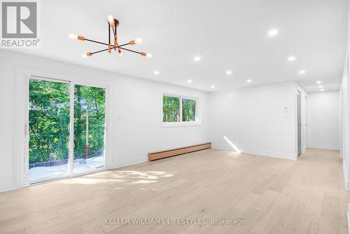 C - 306 RIVERSIDE DRIVE , London North (North N), Ontario N6H 1E9 2