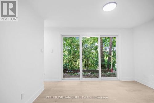C - 306 RIVERSIDE DRIVE , London North (North N), Ontario N6H 1E9 4