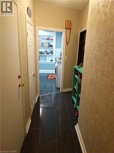 73 BARNESDALE Boulevard Unit# 1 , Hamilton, Ontario L8M 2V5 5