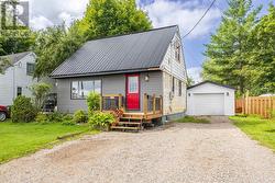 83 Weldon AVE  Sault Ste Marie, ON P6B 3C5