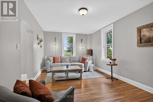3131 RIVER ROAD , Ottawa, Ontario K4M 1B4 5