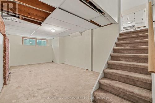 11 Riding Way, Ottawa, ON 