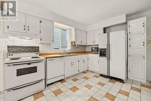 11 Riding Way, Ottawa, ON 