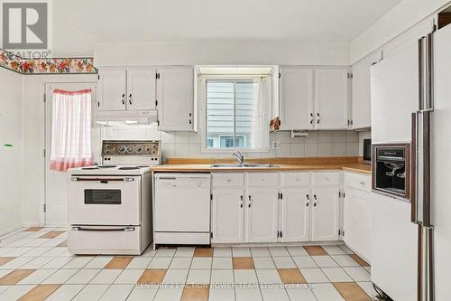 11 Riding Way, Ottawa, ON 