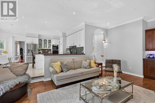 Adjoining Family room - 11 Taj Court, Ottawa, ON 