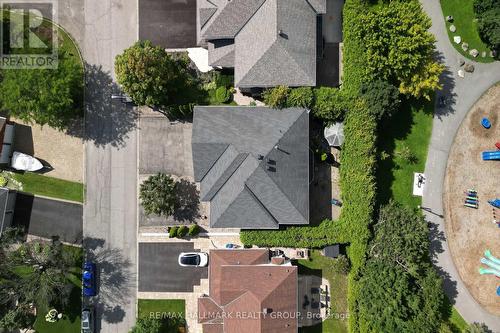 11 Taj Court, Ottawa, ON 