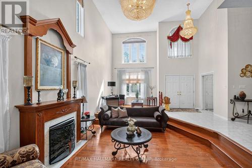 Opposite view towards LR and sitting room - 11 Taj Court, Ottawa, ON 