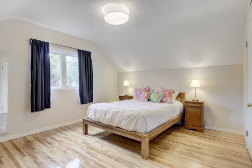 Bedroom - 42 Av. Charles, Pointe-Claire, QC 