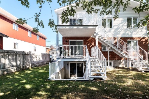 Face arrière - 1717 Av. Des Pins, Longueuil (Le Vieux-Longueuil), QC 
