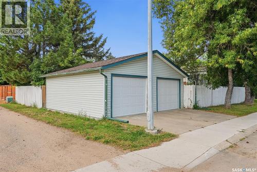 546 Guelph Crescent, Saskatoon, SK 