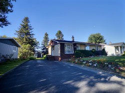 2617 Rue Dubose  Saguenay (Jonquière), QC G7S 1B3