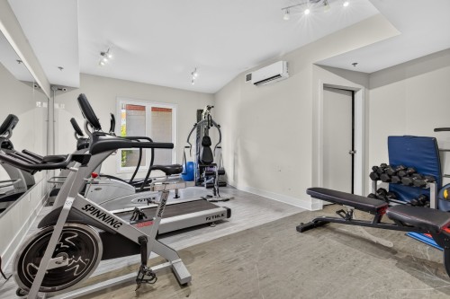 Exercise Room - 410-4700 Boul. Henri-Bourassa O., Montréal (Saint-Laurent), QC 