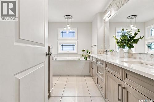 4820 Primrose Green Drive E, Regina, SK 