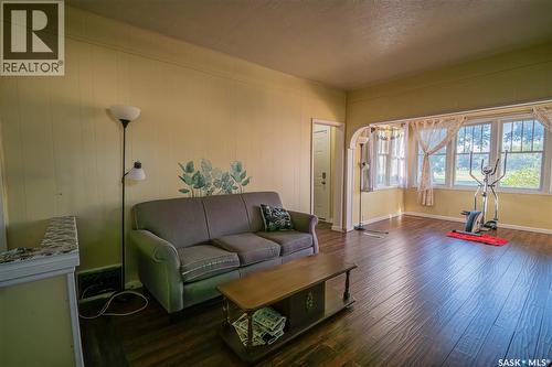 3303 Dewdney Avenue, Regina, SK 