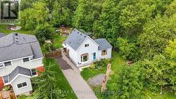 138 BORLAND STREET E  Orillia, ON L3V 2B9