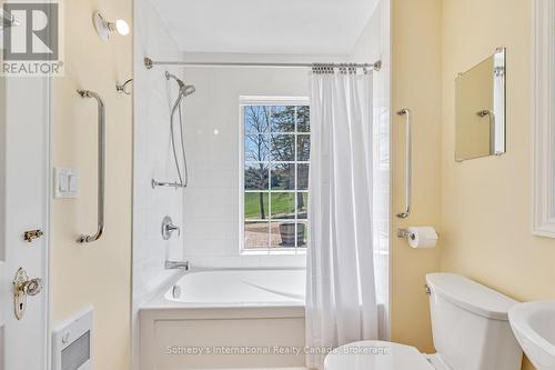 Main floor 4 piece bathroom and laundry - 717218 1St Line E Ehs, Mulmur, ON 