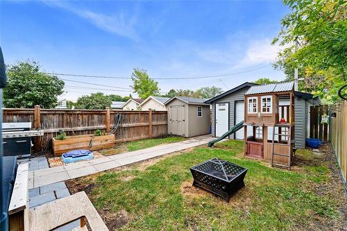 174 Burrin Avenue, Winnipeg, MB 