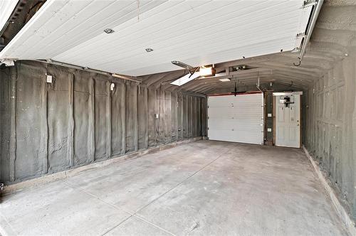 Virtually Staged* - 174 Burrin Avenue, Winnipeg, MB 