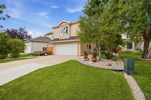 76 Camirant Crescent, Winnipeg, MB 