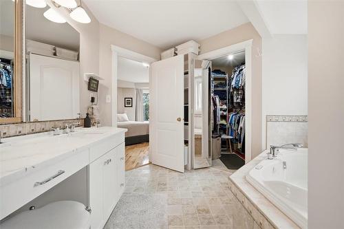 76 Camirant Crescent, Winnipeg, MB 