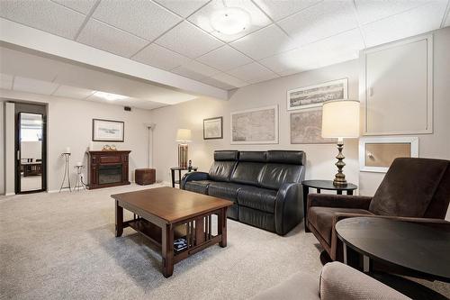 76 Camirant Crescent, Winnipeg, MB 
