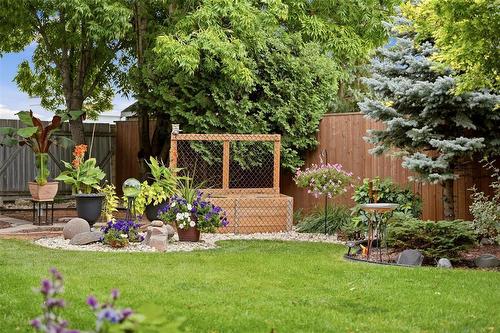 76 Camirant Crescent, Winnipeg, MB 