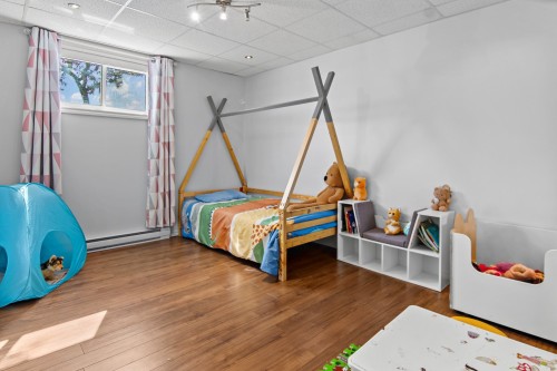 Chambre à coucher - 311 Rue Du Couvent, Saint-Honoré, QC 
