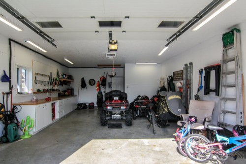 Garage - 311 Rue Du Couvent, Saint-Honoré, QC 