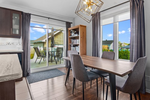 Salle à manger - 311 Rue Du Couvent, Saint-Honoré, QC 