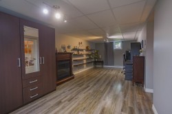 Salon - 