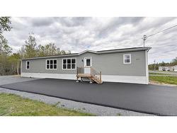 231 Rue Bella Vista Tracadie, NB E1X 4W1
