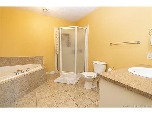 33-185 Reynolds St, Fredericton, NB 