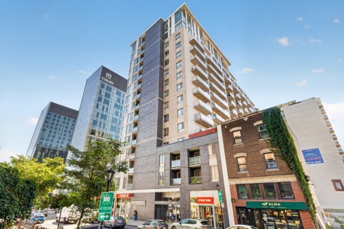 Façade - 1015-1150 Rue St-Denis, Montréal (Ville-Marie), QC 