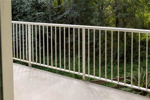 #7-4289 Wilkinson Rd, Saanich, BC 