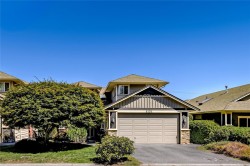 6104 Avery Lane Nanaimo, BC V9T 6R5